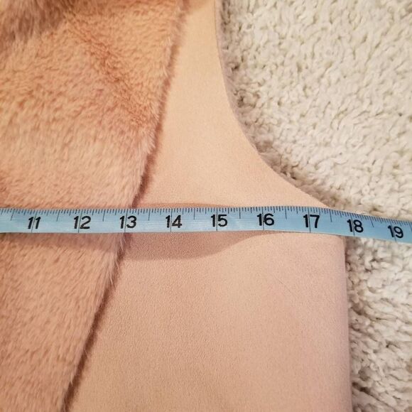 Twelfth Love Blush Pink Faux Fur Sweater Vest Large - Picture 4 of 8